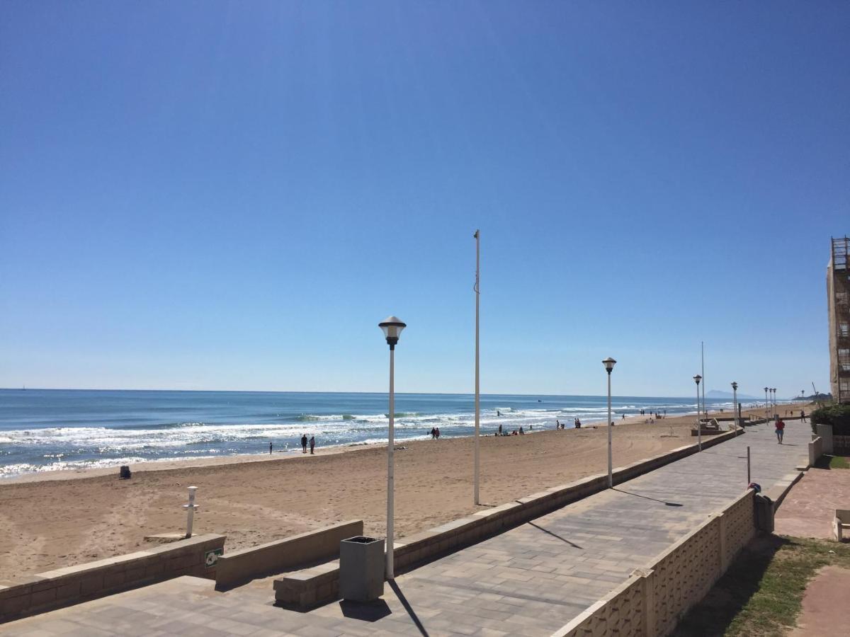 Large Apartment With Sea Views スエカ エクステリア 写真